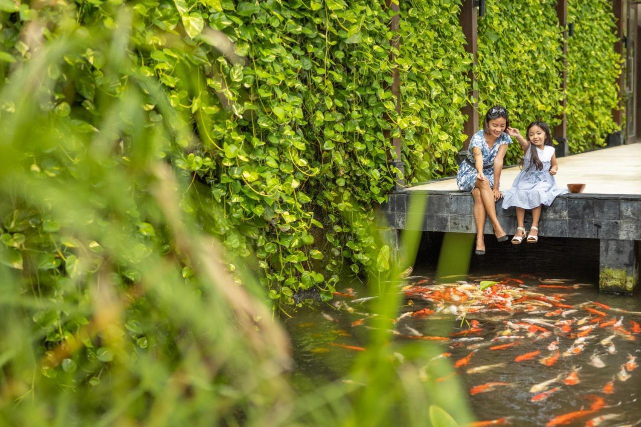 The Seminyak Beach Resort & Spa Esterno foto The school's campus