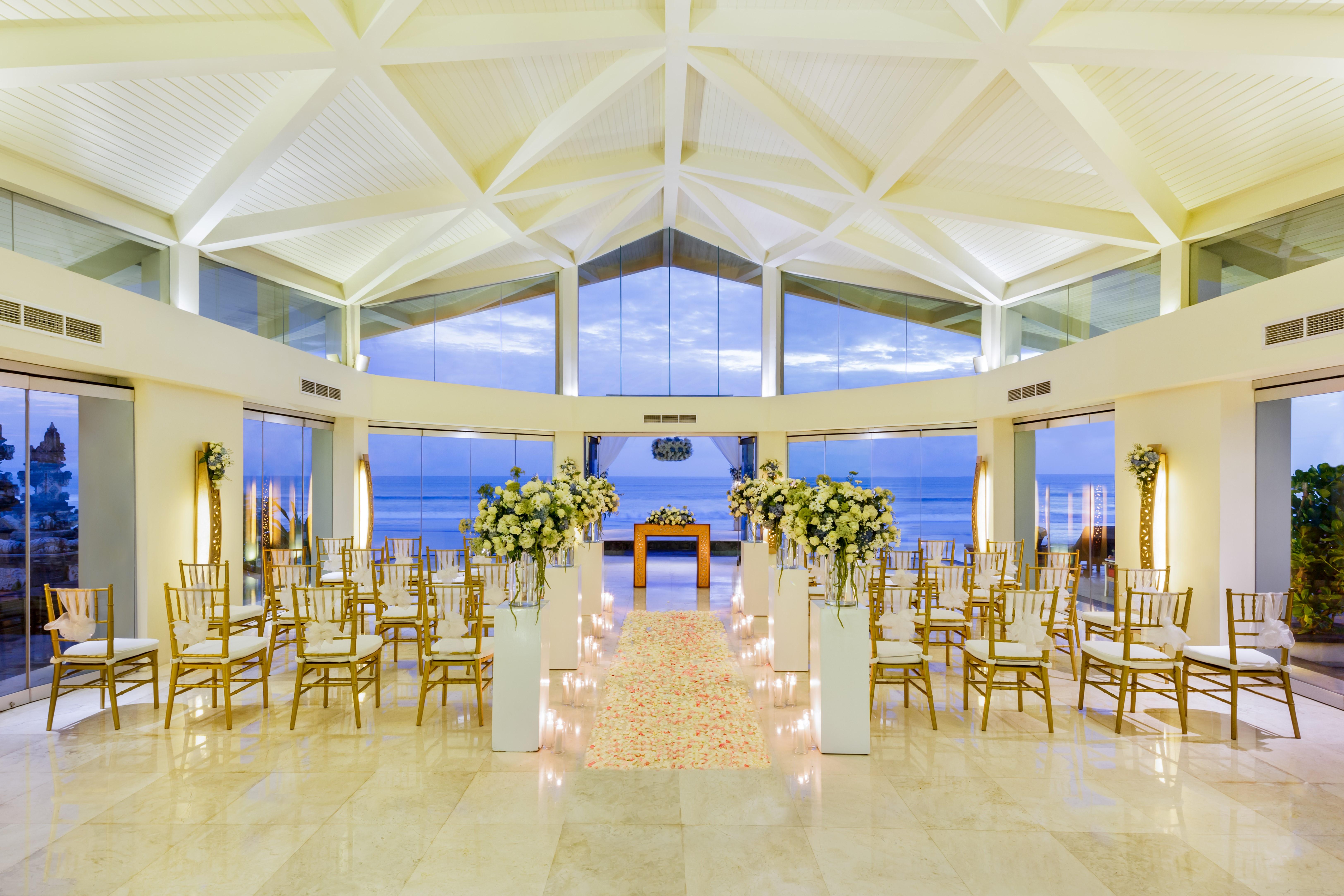The Seminyak Beach Resort & Spa Esterno foto The Chapel at Hard Rock Hotel