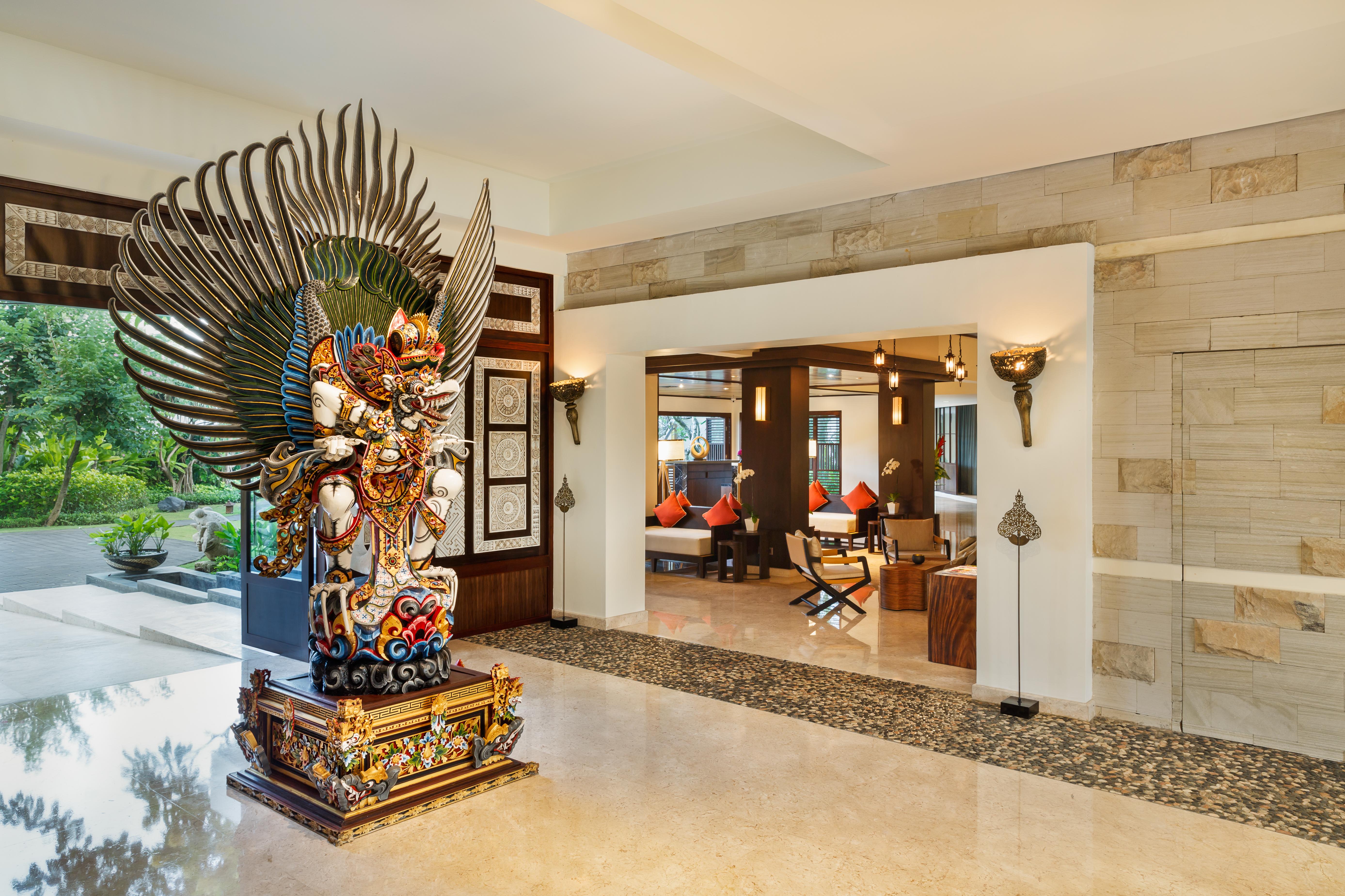 The Seminyak Beach Resort & Spa Esterno foto The lobby of the hotel