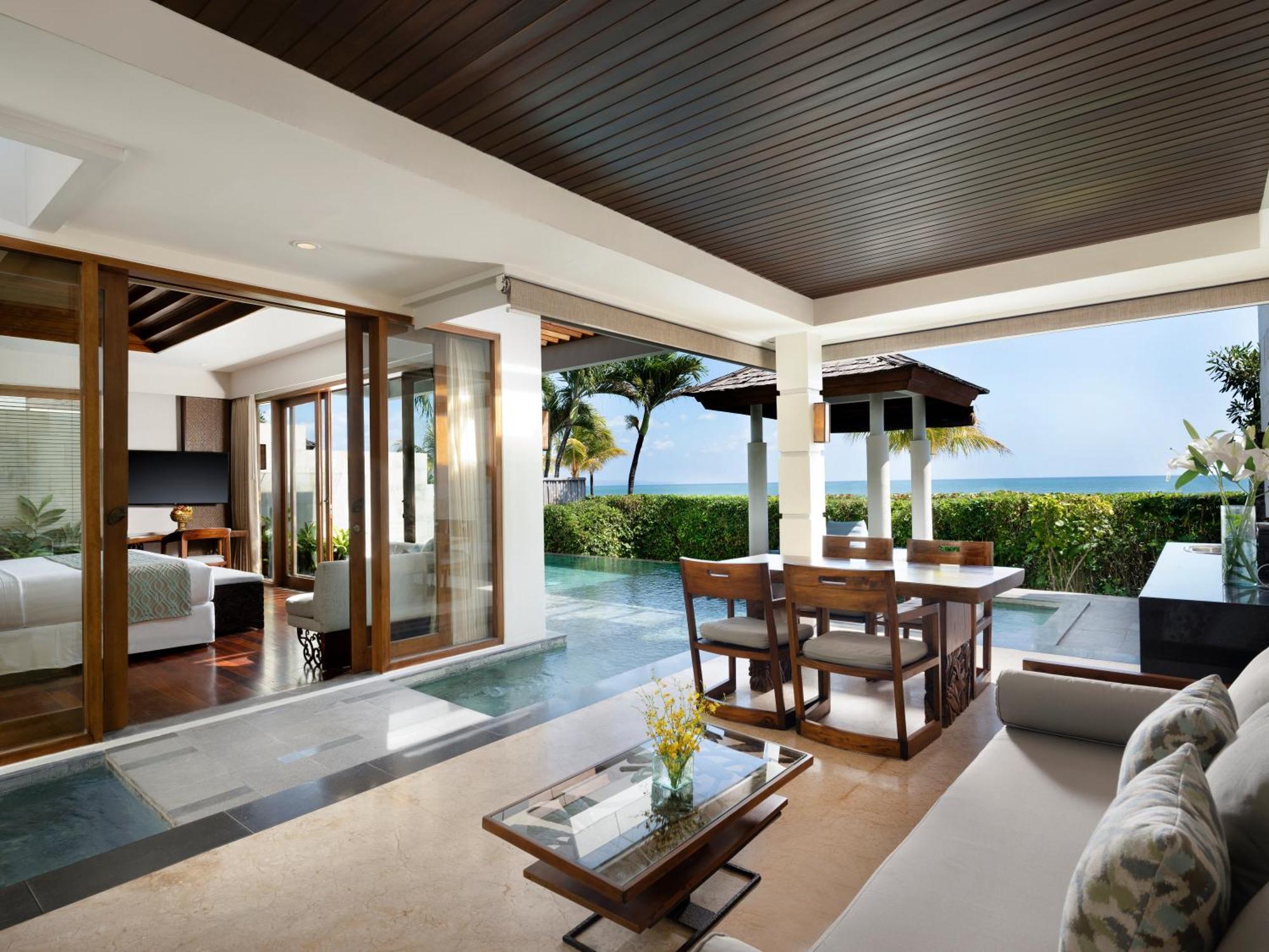 The Seminyak Beach Resort & Spa Esterno foto A pool villa at the W Retreats & Spa, Phuket