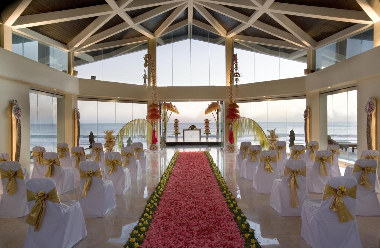 The Seminyak Beach Resort & Spa Esterno foto The Chapel